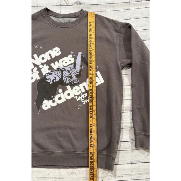 Taylor Swift Crewneck Sweatshirt Sz XS None Of It Was Accidental Midnights - Picture 8 of 16